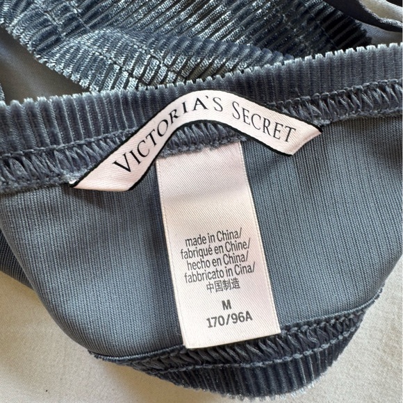 Victoria’s Secret Ribbed Gray Velvet Bralette size M - Picture 3 of 3